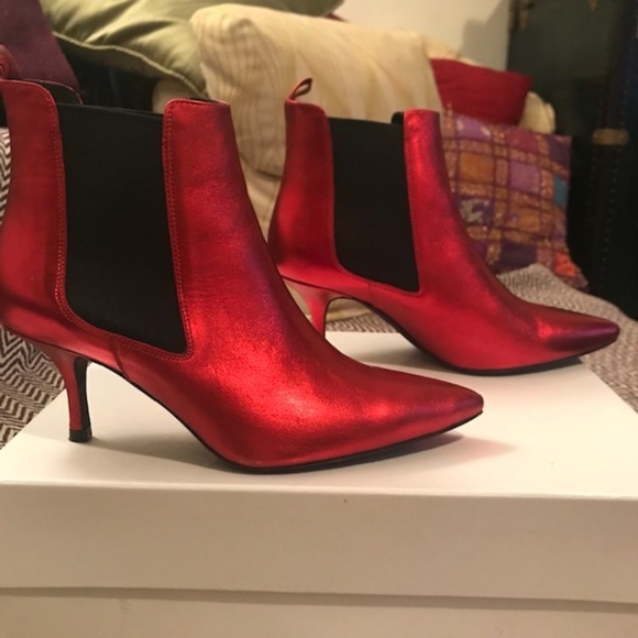 ANINE BING Shoes - ANINE BING Red MEtallic Stevie Boots SZ 7